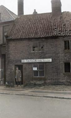 devonshiresq3a