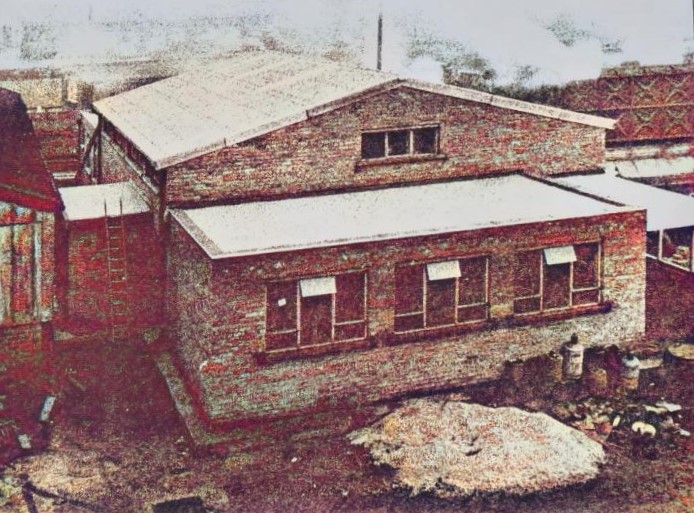 lamproom